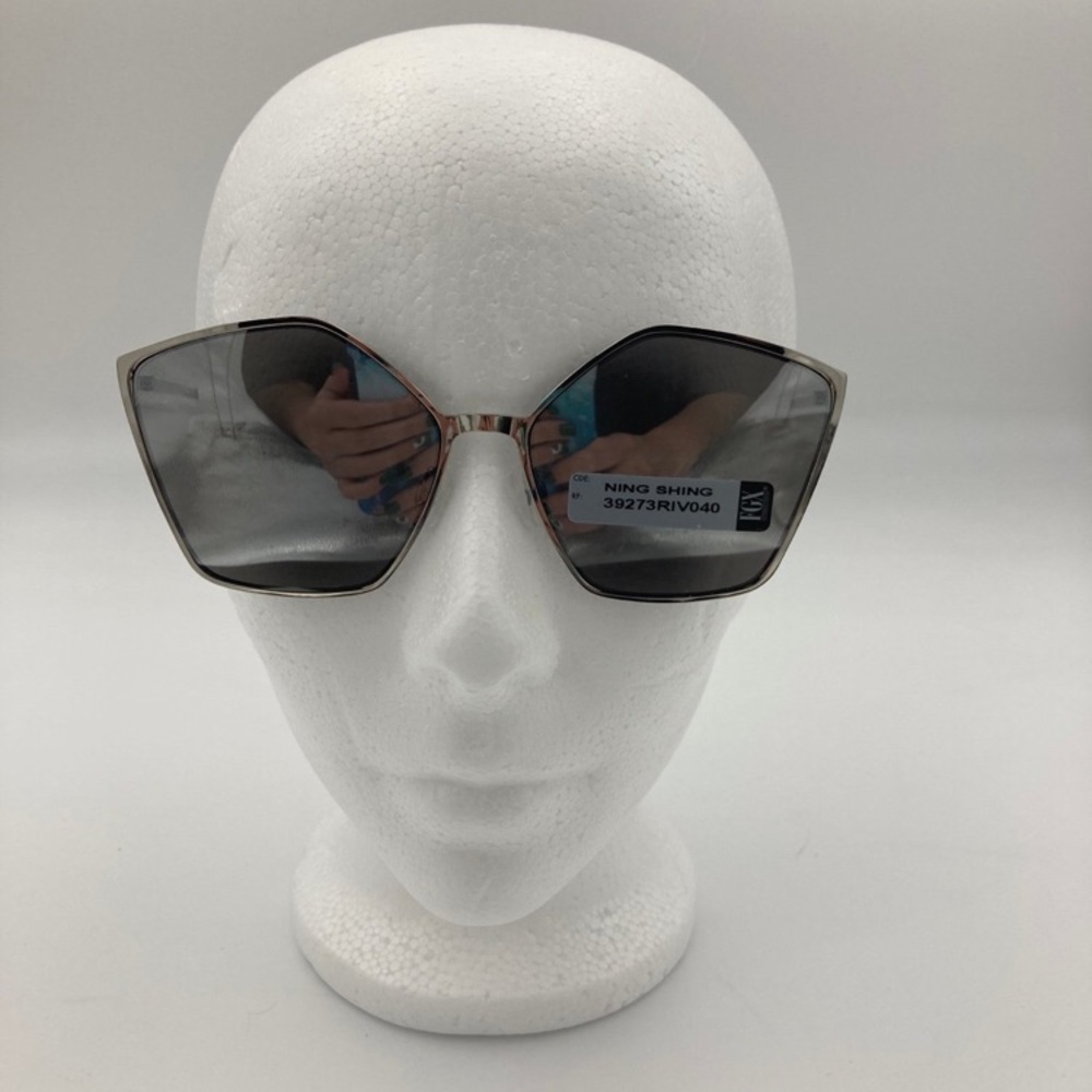 Women’s sunglasses